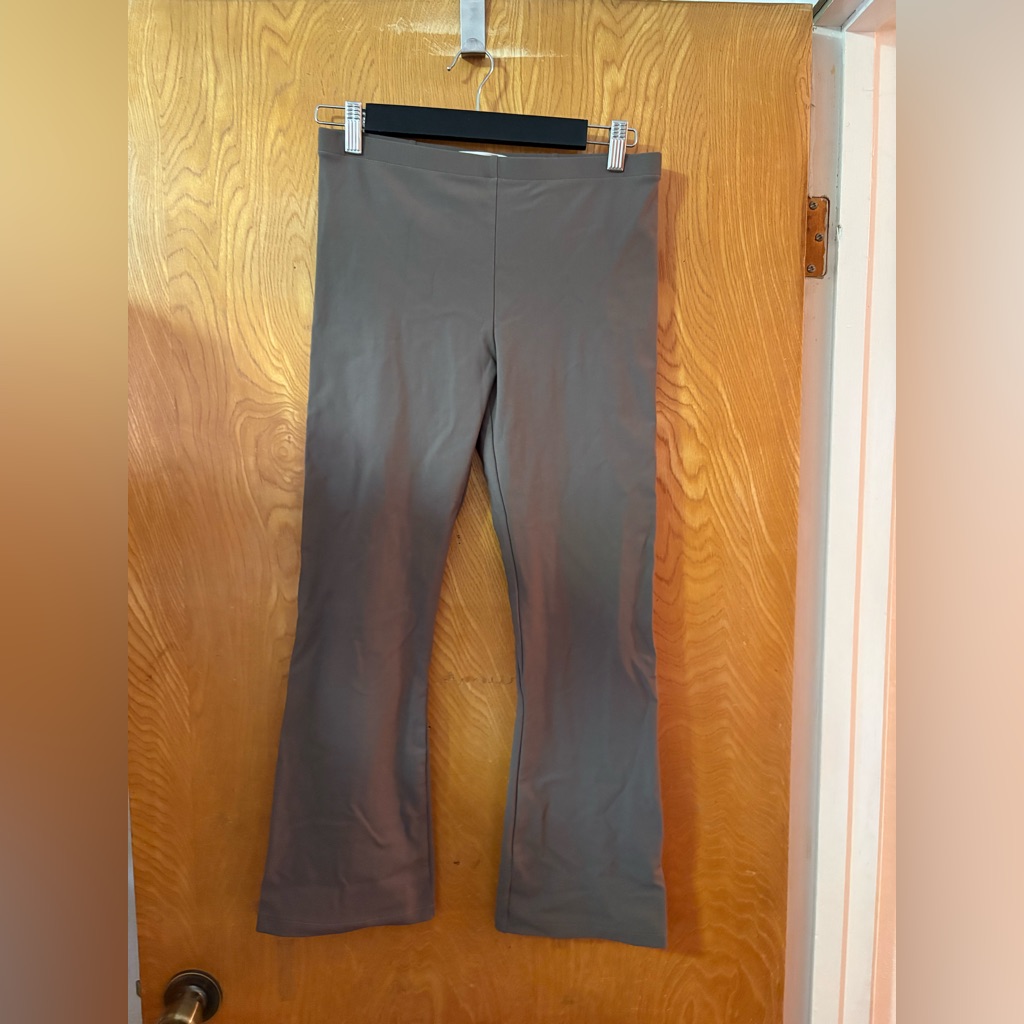 Elaine Kim Elegant Wide Leg Crop Gray Puddy Color Pants L